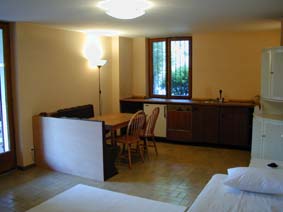 Studio mit Küchenzeile